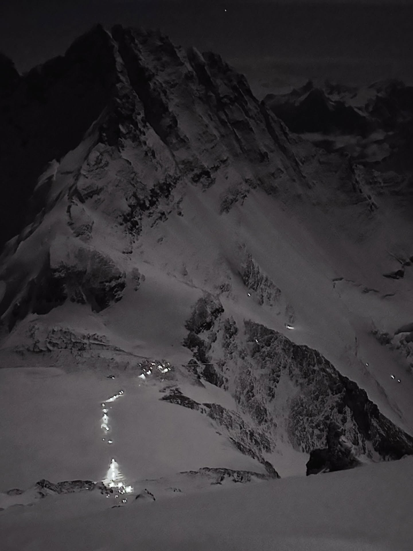 8K Everest Expedition 2026: China Team Achieves Successful Summit On Mount Everest