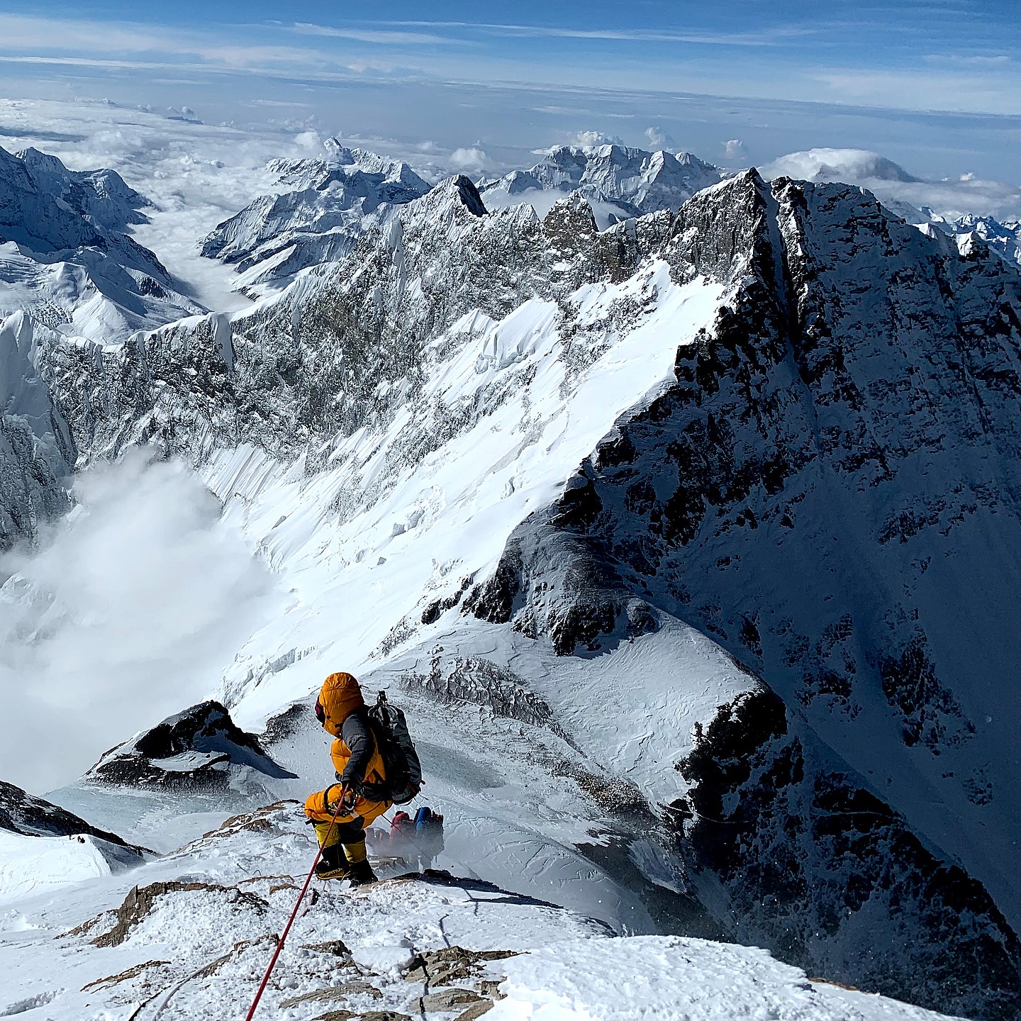 Alpomania Summits Everest With 8K Expeditions, Spring 2026