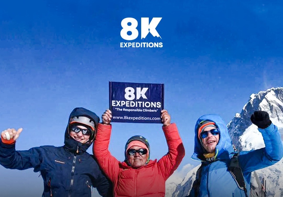 Father And Son On The Summit: Hagen And Erik Steiner Conquer Island Peak (6,189 M) 2026