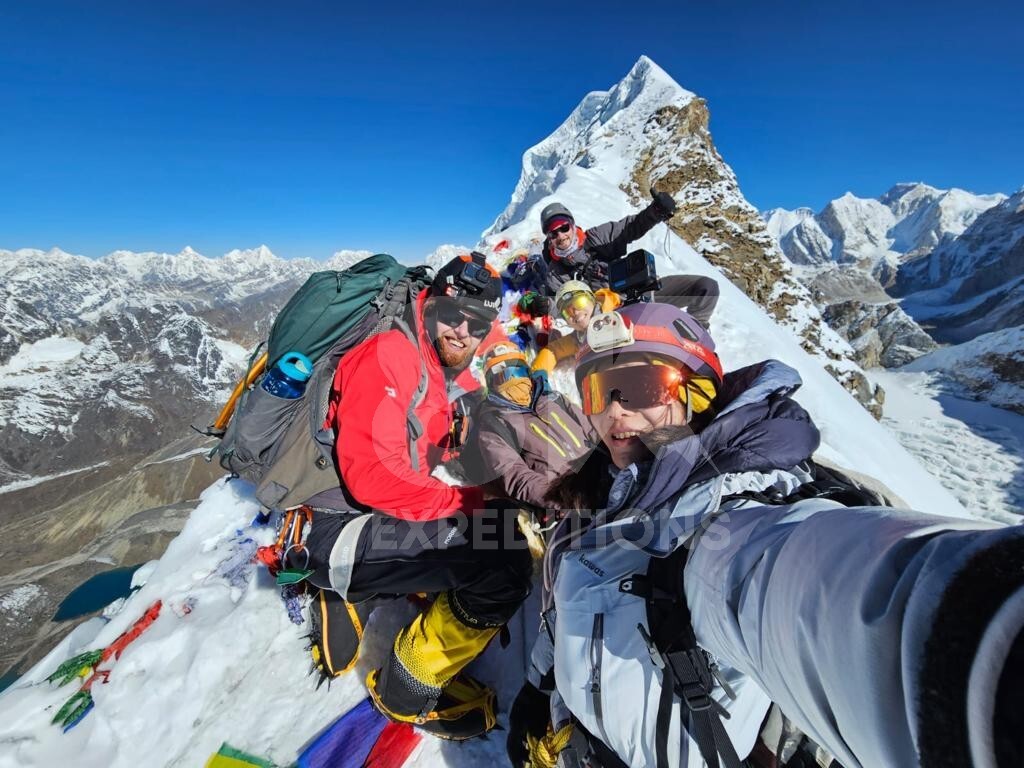 Trifish & Her Team Successfully Summit Lobuche (6119m) Spring 2023 image