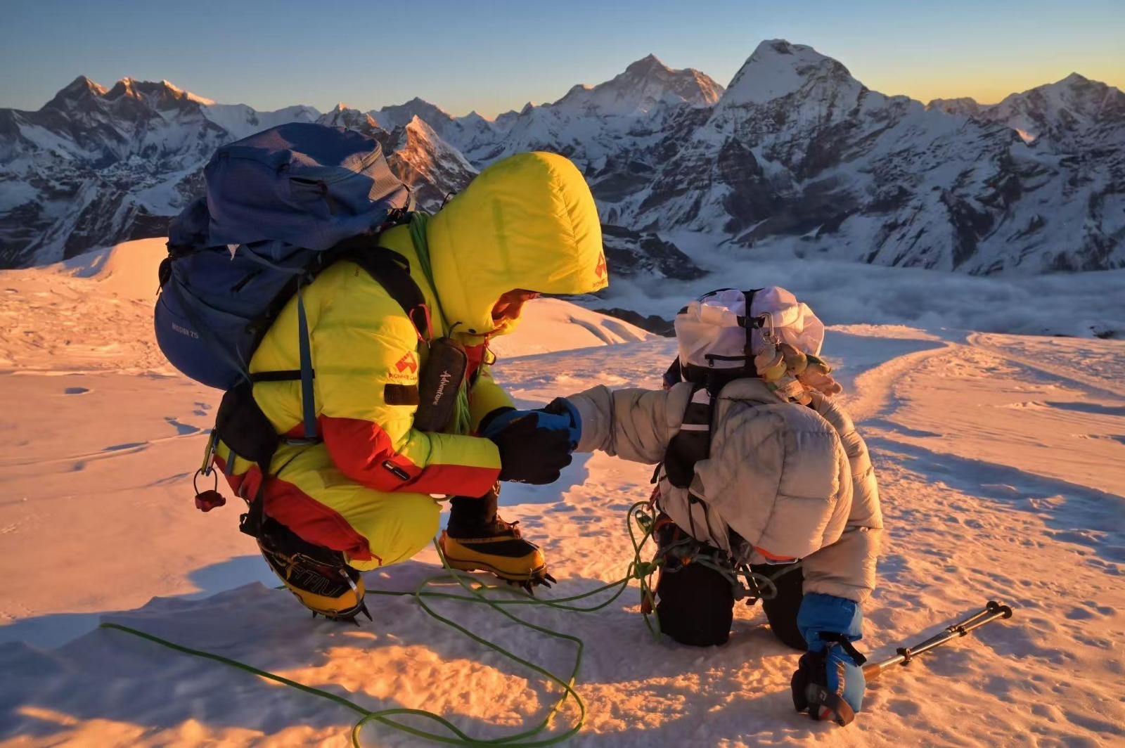 Triple 6000 Meter Peaks Expedition