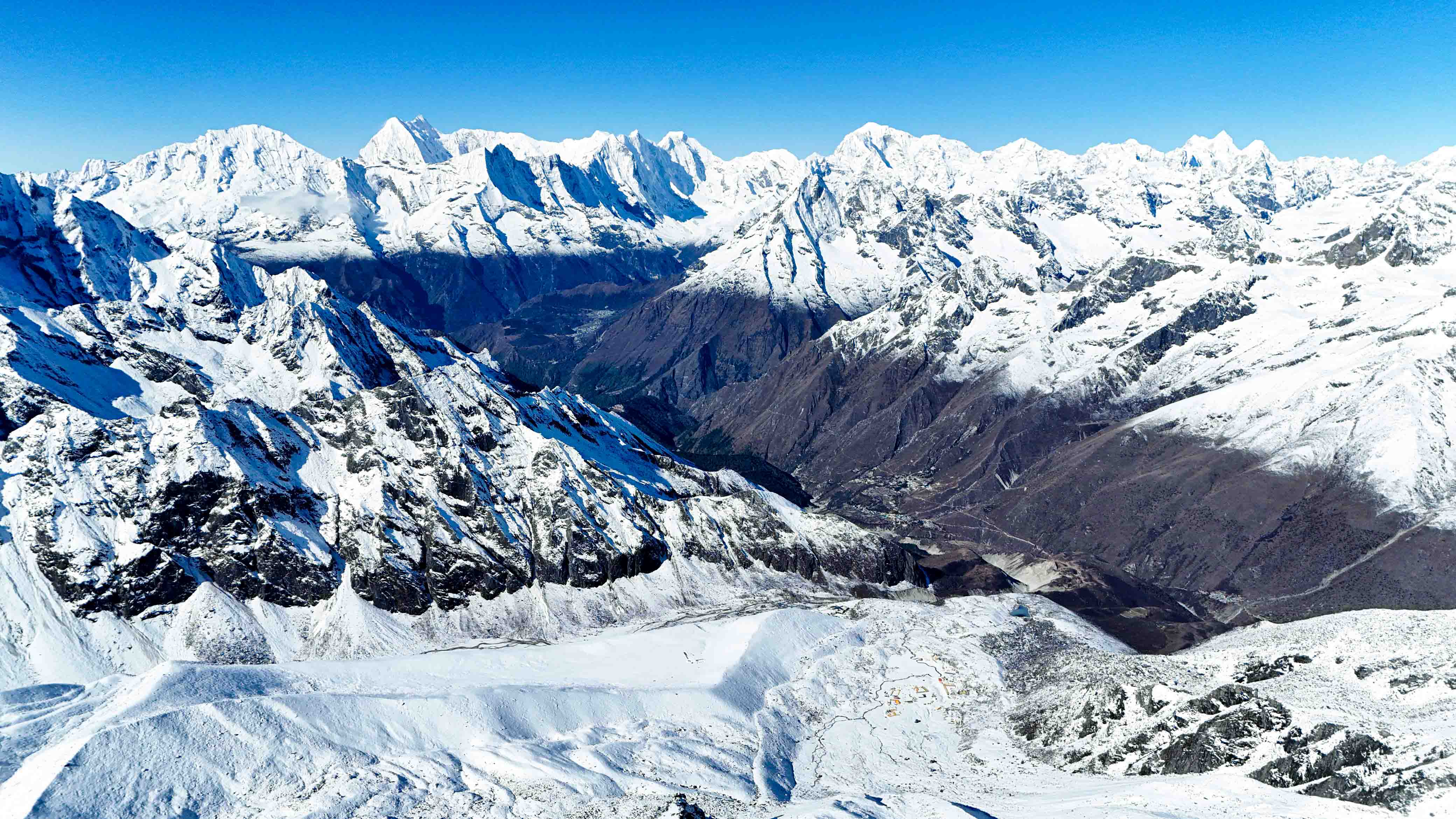 AMADABLAM EXPEDITION (6,812M)