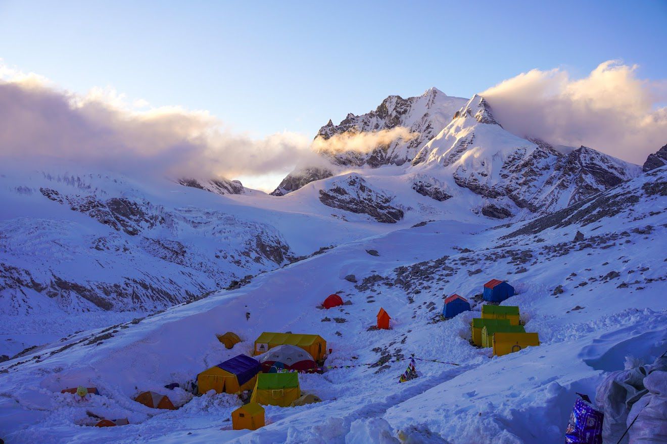 CHO-OYU EXPEDITION (8,188M)