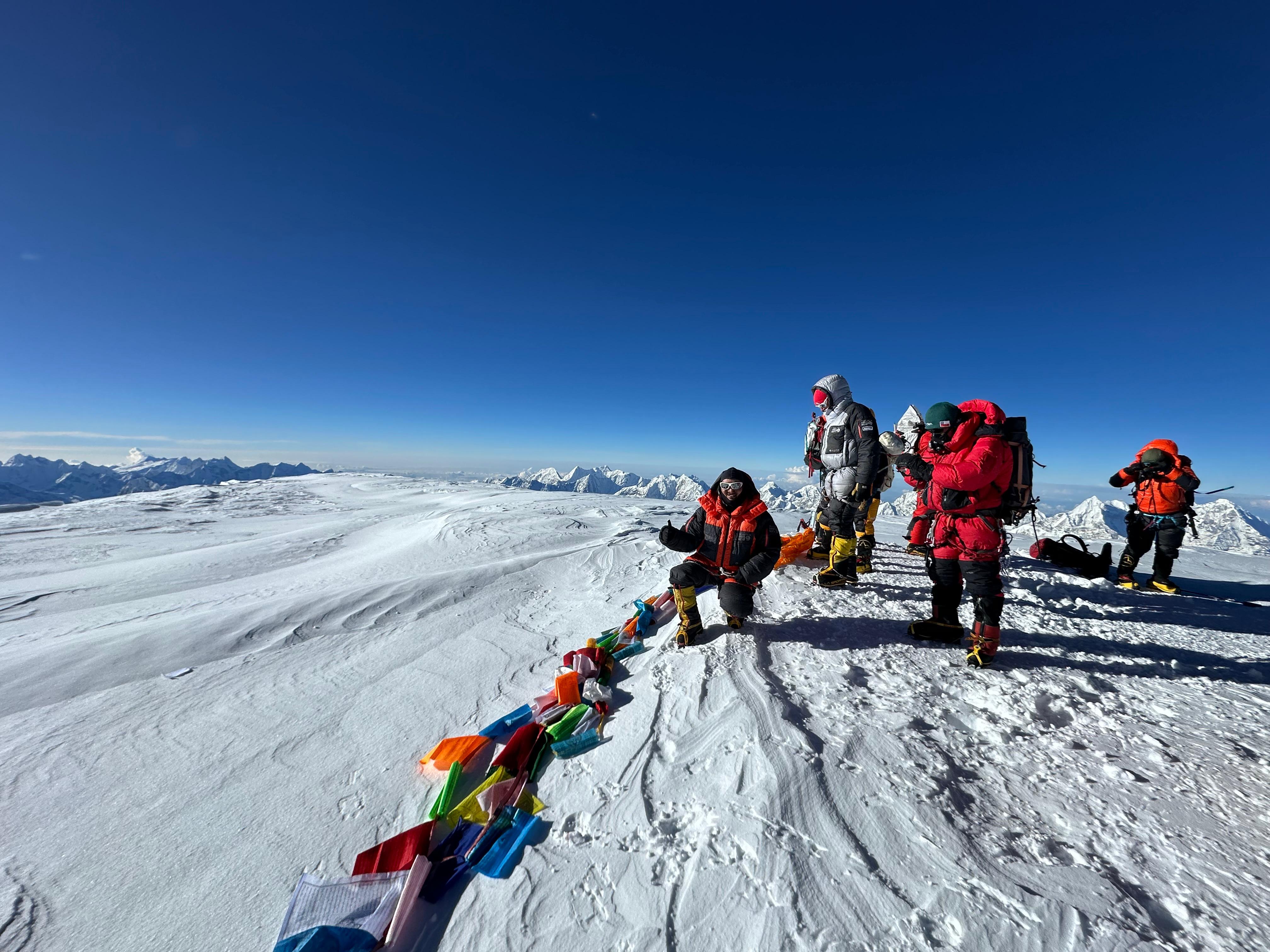 CHO-OYU EXPEDITION (8,188M)