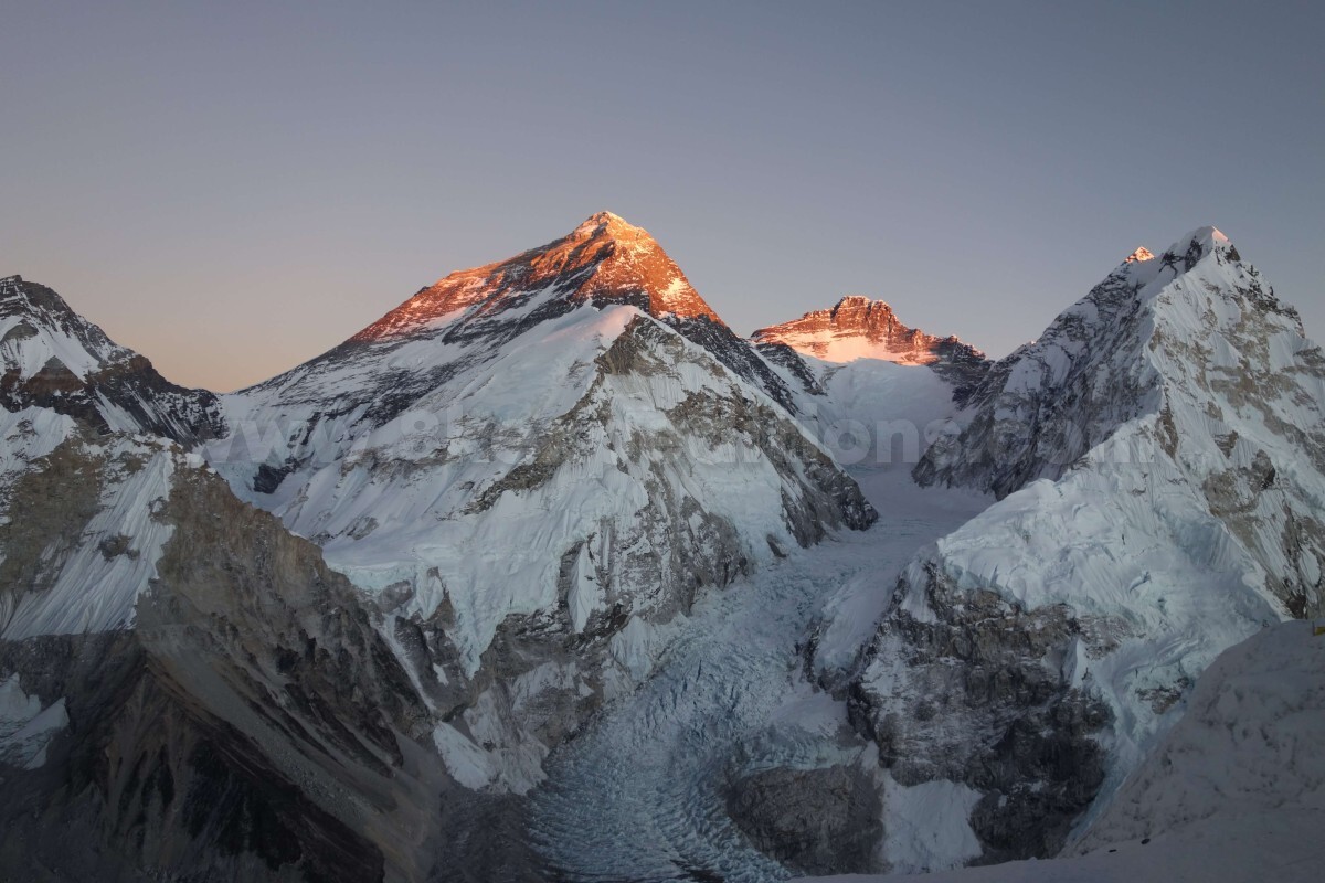 Everest Base Camp Via Gokyo Chola Pass (5,420M)