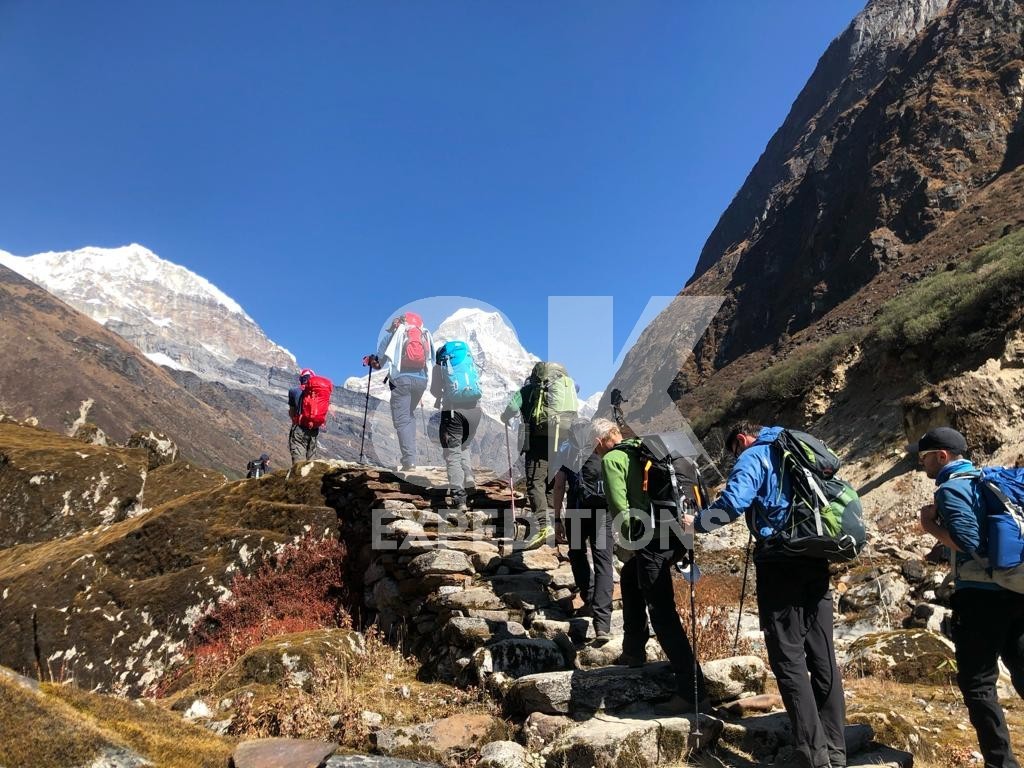 MERA PEAK CLIMBING (6,476M)