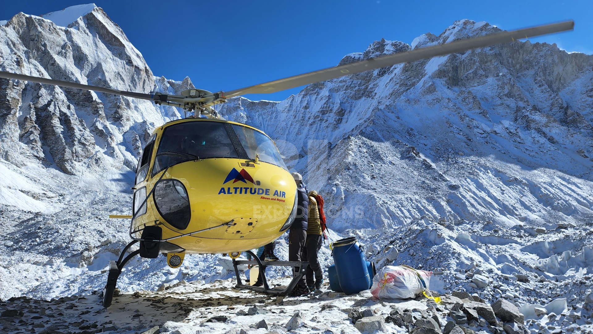 EVEREST EXPEDITION - STANDARD SERVICE