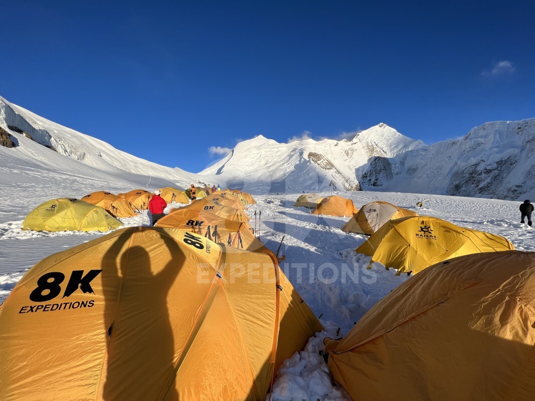 HIMLUNG EXPEDITION (7,126M)