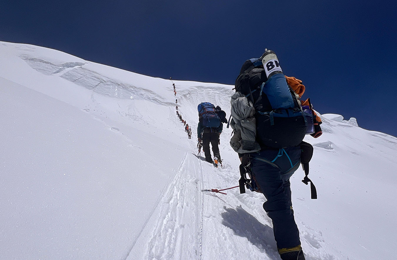 KANCHENJUNGA EXPEDITION (8,586M)