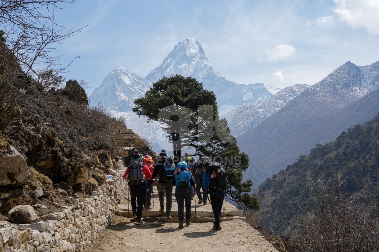 EVEREST BASE CAMP TREK - STANDARD SERVICE