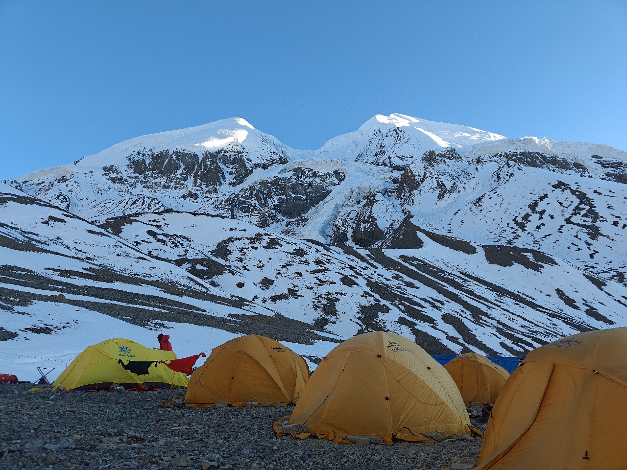 THORONG PEAK (6,144 M)