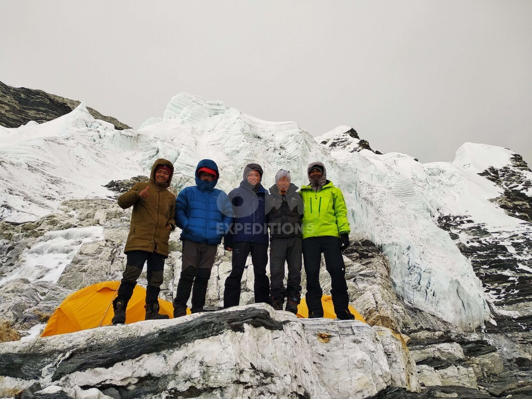 THREE PEAK CLIMBING (POKALDE, LOBUCHE, ISLAND PEAK)