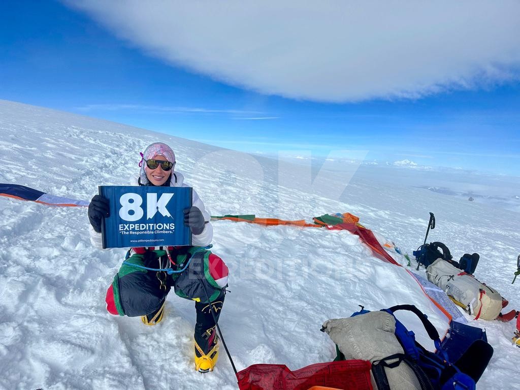 Ms. Gina (USA) Summited Cho Oyu (8188M) Worlds 6th Highest Mountain With 8K (13/14 Completed)