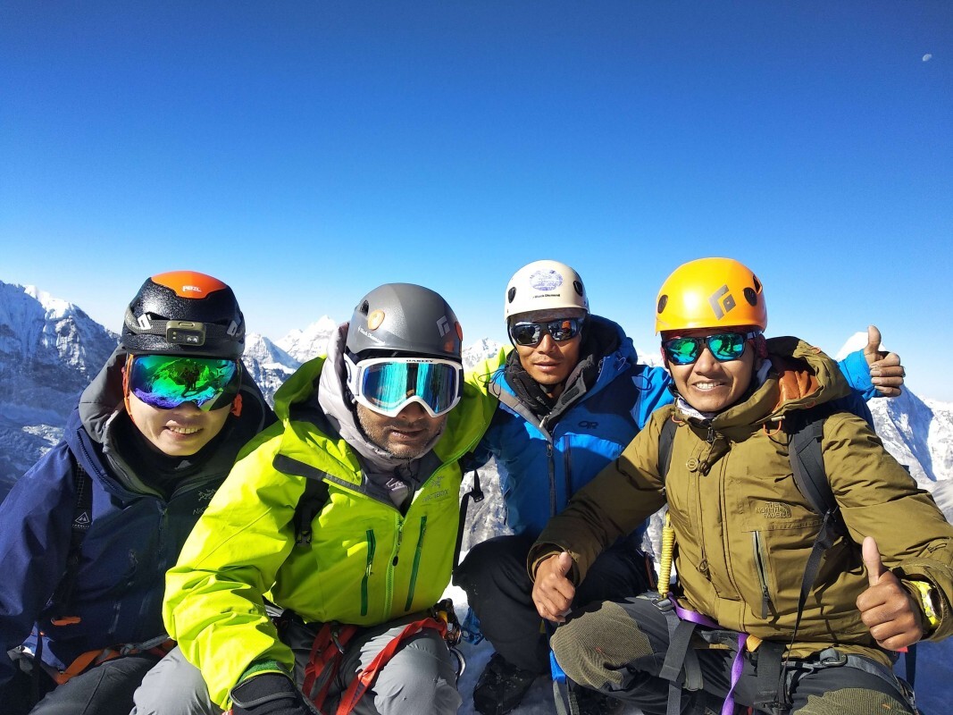 Island Peak Climbing (6,165m) | Peak Climbing In Nepal |