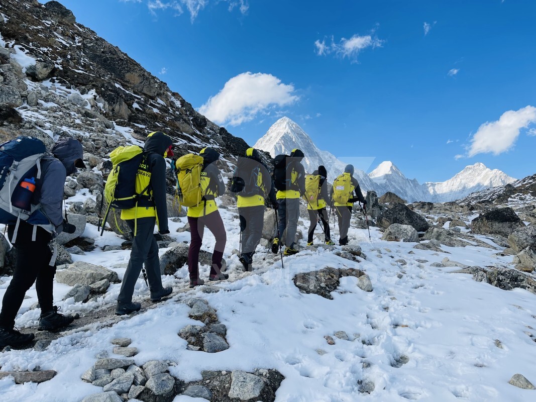 Mount Everest Expedition Luxury | Top Of The World |