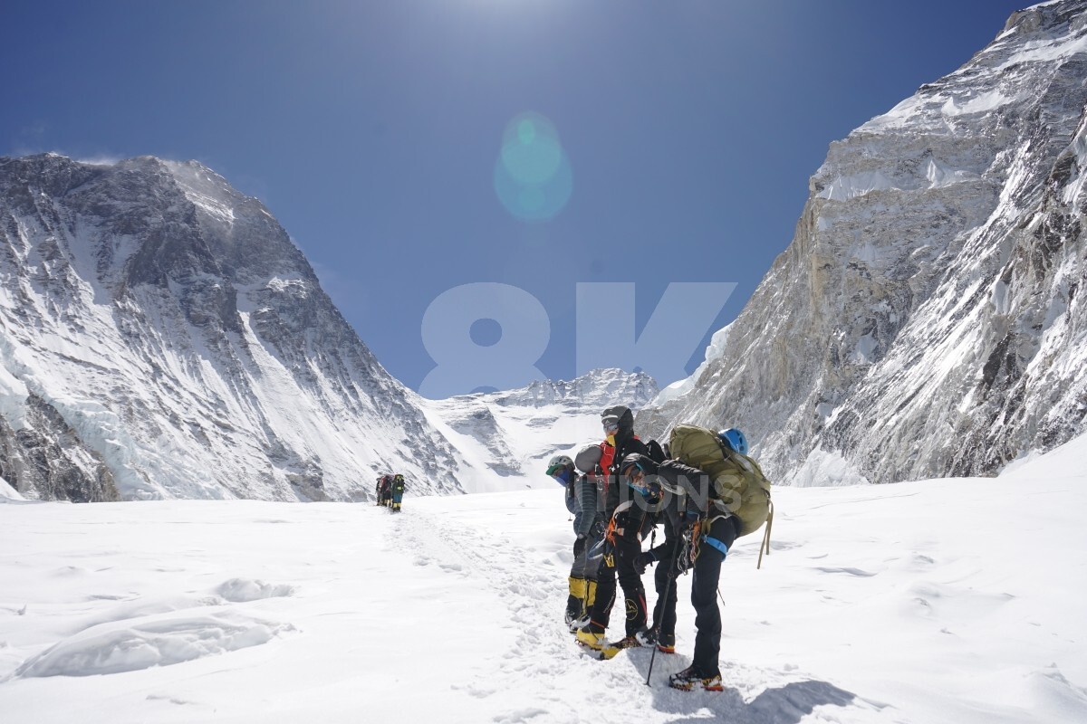 Mount Everest Expedition Standard | The World's Highest Mountain |